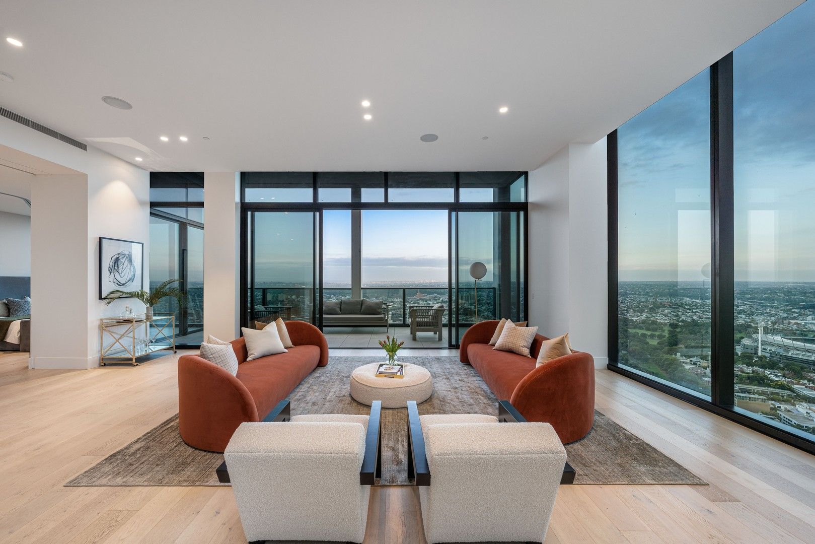 3 bedrooms Apartment / Unit / Flat in 35 Spring Street MELBOURNE VIC, 3000