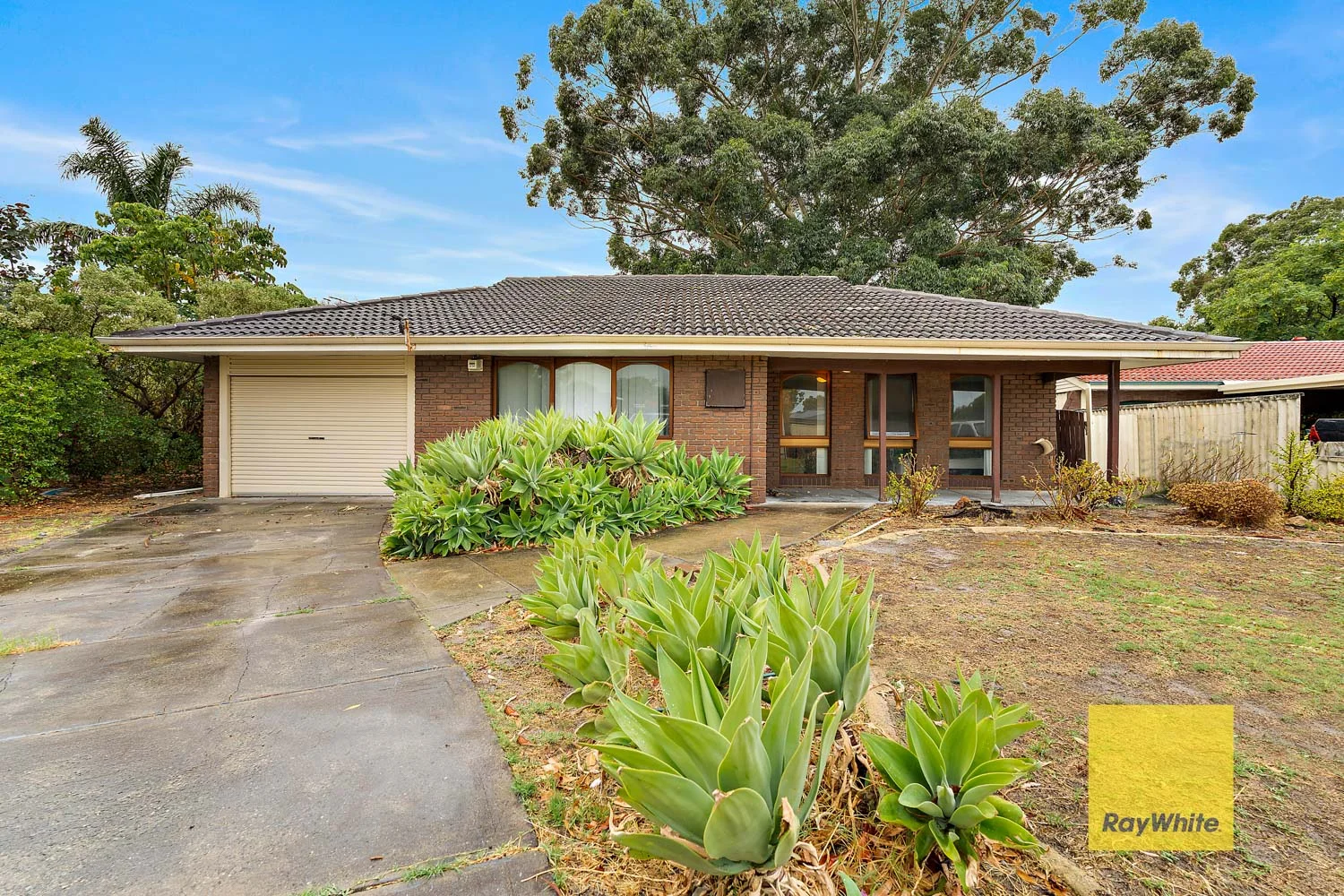 5 Ravensden Street, Thornlie WA 6108