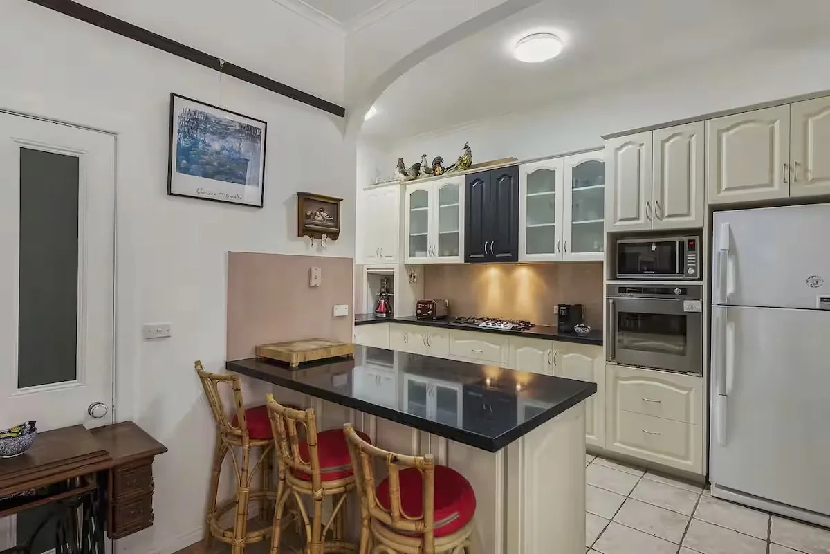 Additional image 11 of 408 Argyle St, New Town TAS 7008