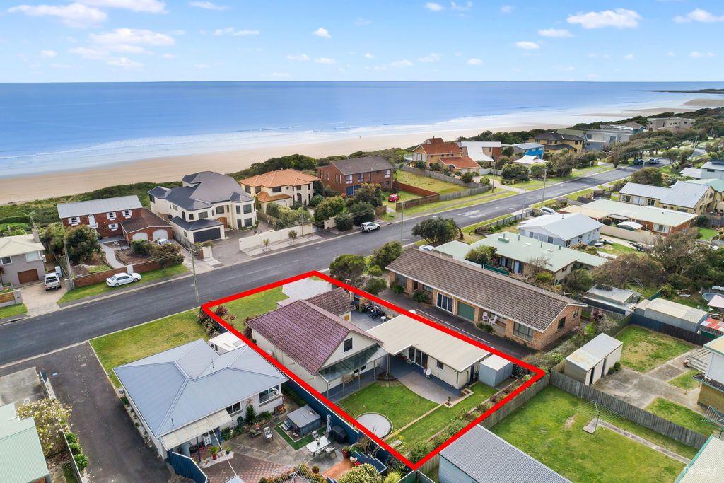 10 Esplanade, Turners Beach TAS 7315, Image 1