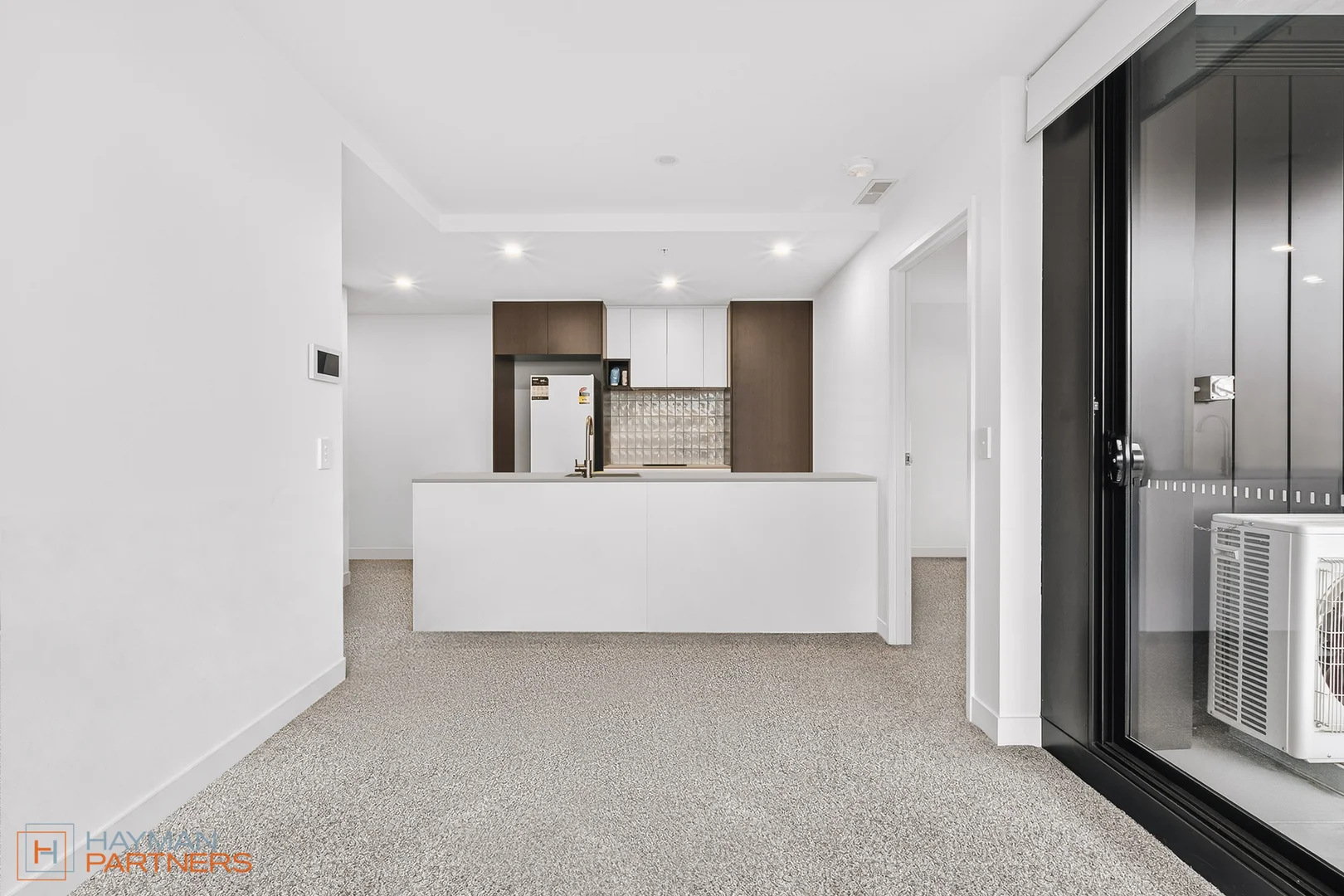 Additional image 3 of 507/6 Furzer Street, Phillip ACT 2606
