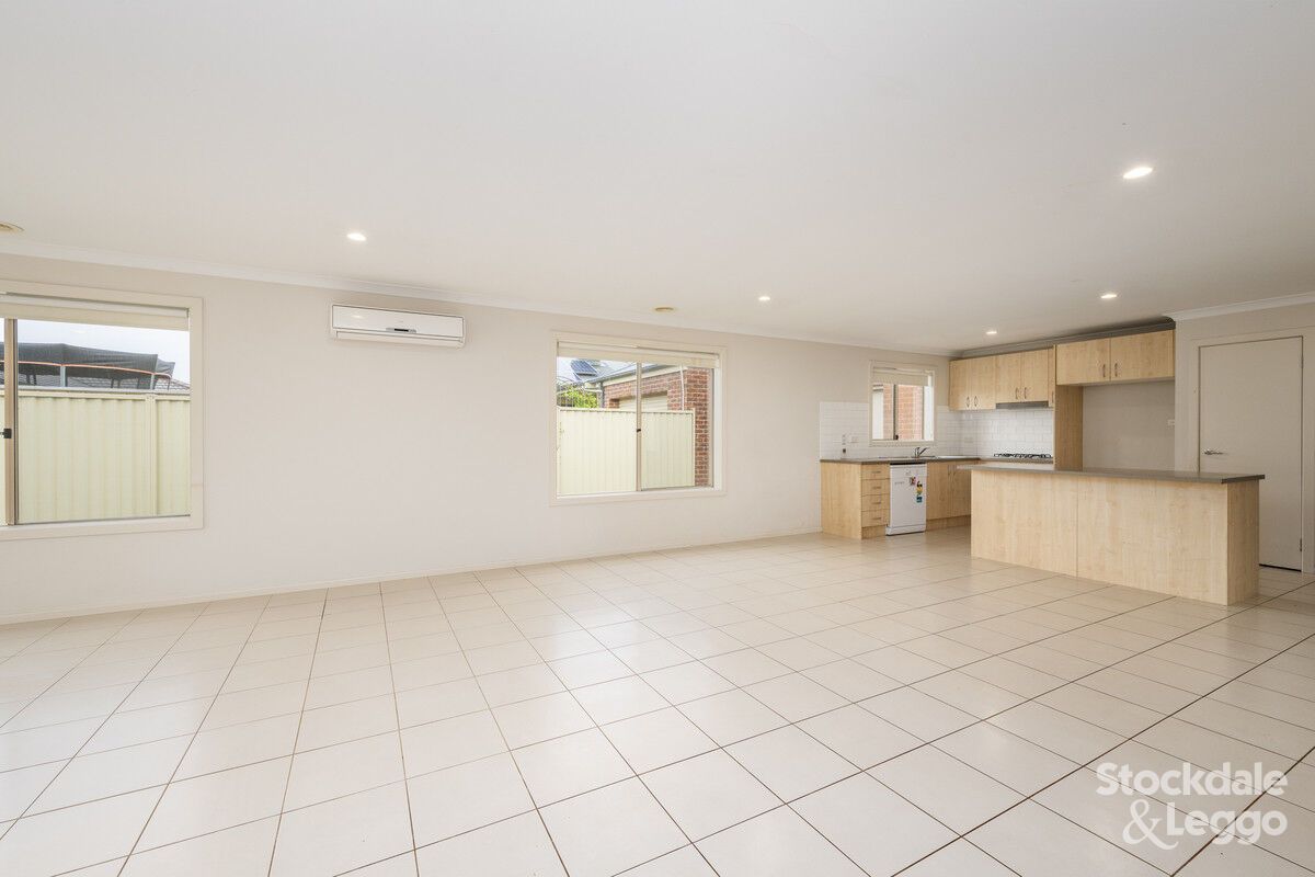 14 Sherwood Court, Shepparton North VIC 3631, Image 2