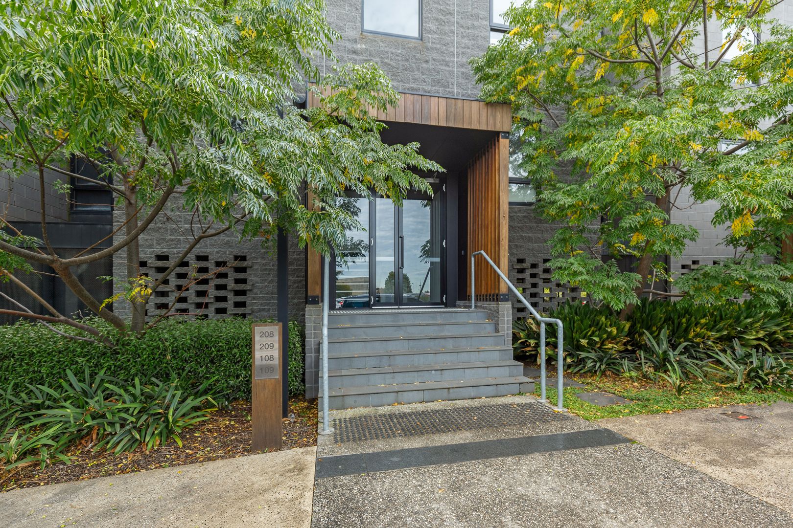 209/14 Chancellor Avenue, Bundoora VIC 3083, Image 1