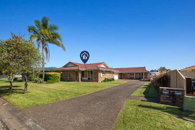 Picture of 1/33 Monterey Avenue, BANORA POINT NSW 2486