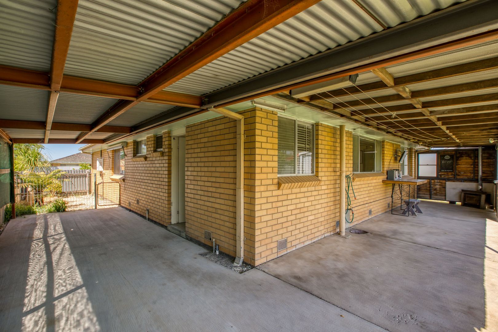 436 Douglas Road, Lavington NSW 2641, Image 2