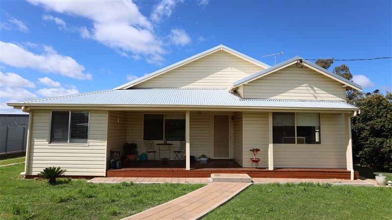 92 Farrand Street, Forbes NSW 2871, Image 0