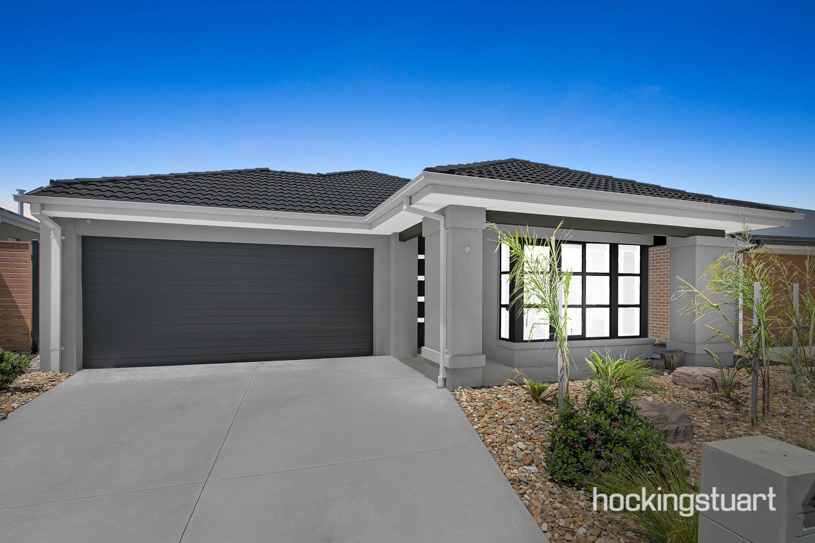 4 bedrooms House in 44 Mistral Way BEVERIDGE VIC, 3753
