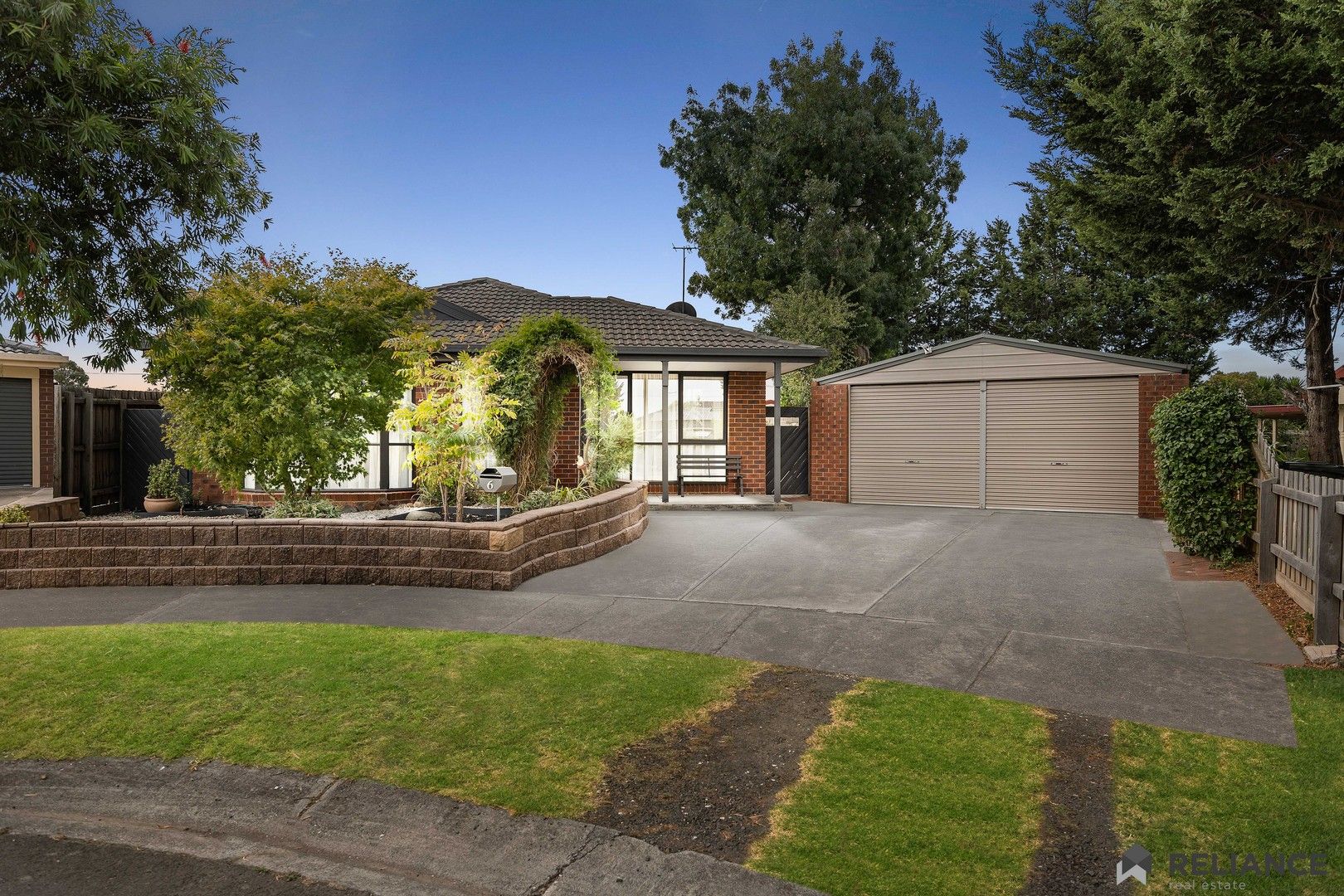 6 Padstowe Court, Craigieburn VIC 3064, Image 0