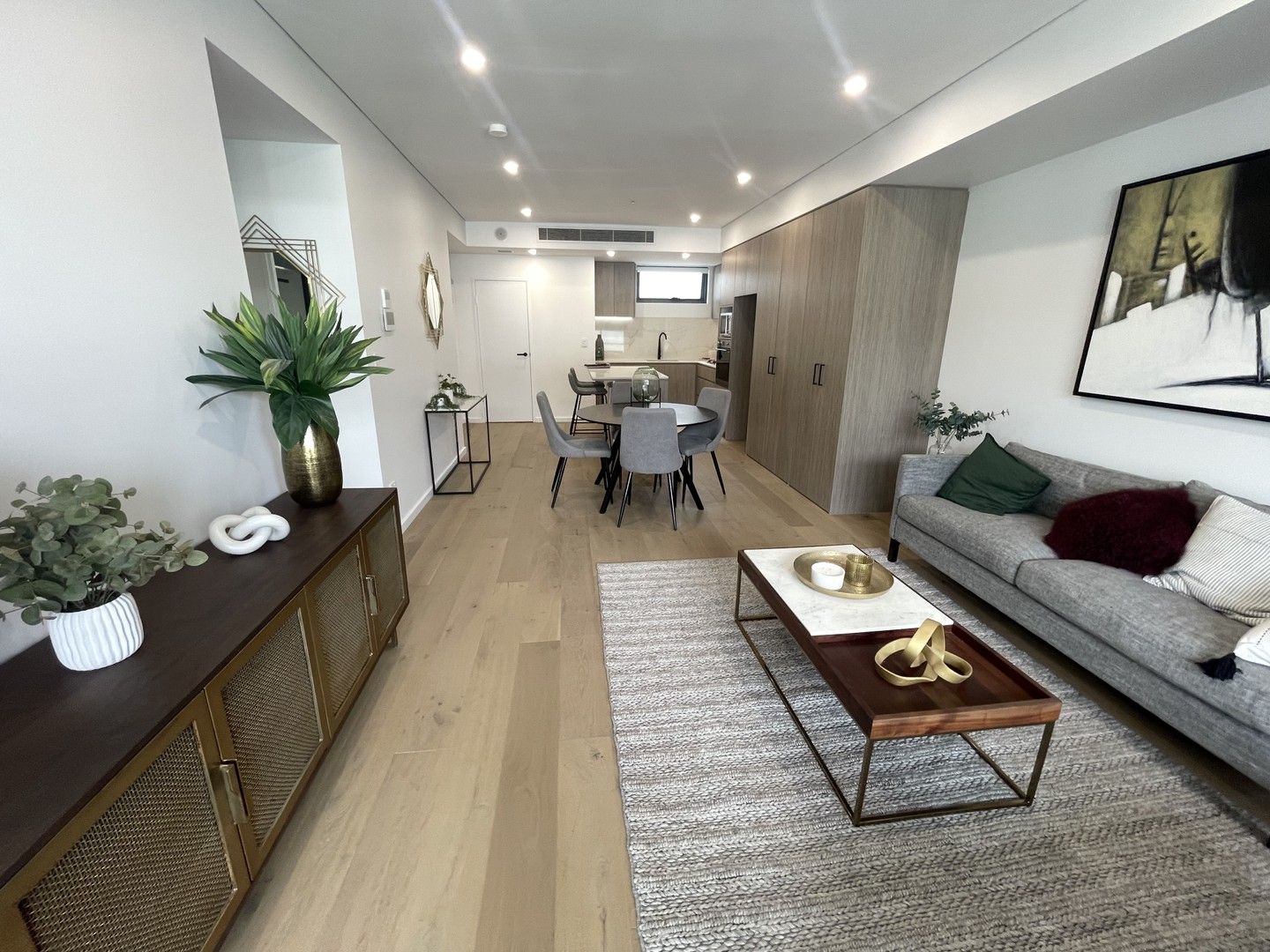 Wolli Creek NSW 2205 2 beds apartment for Sale 2018381448 Domain