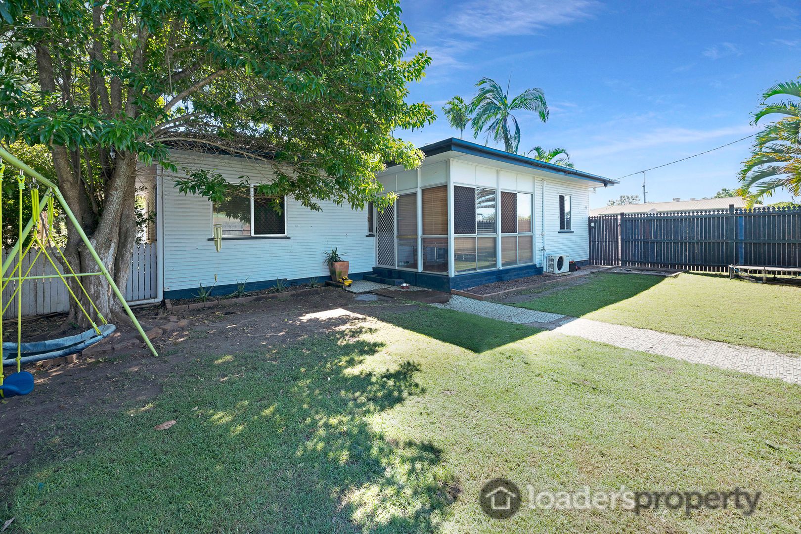 27 Wainwright St, Svensson Heights QLD 4670, Image 1