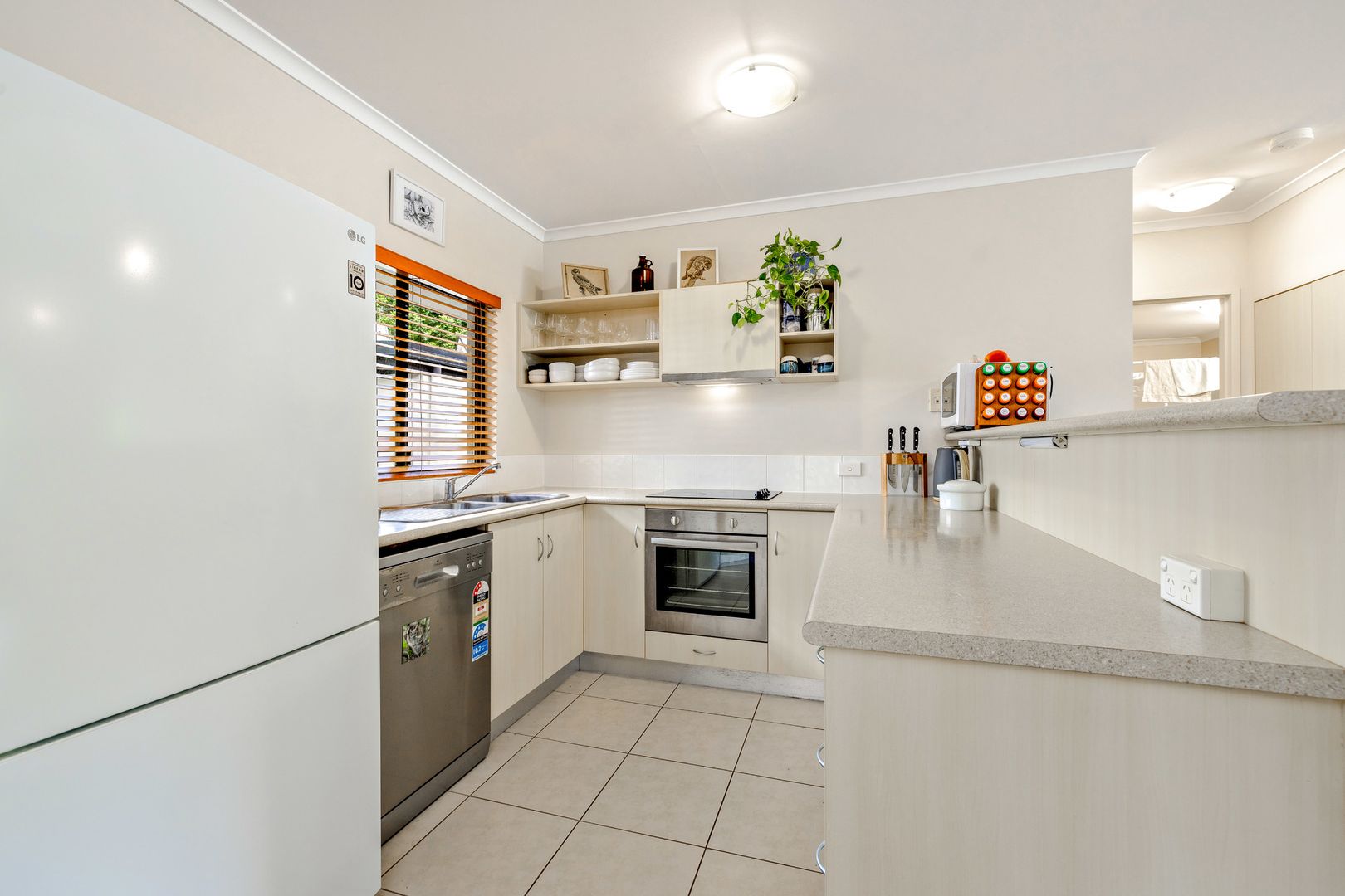 221/11-15 Charlekata Close, Freshwater QLD 4870, Image 1