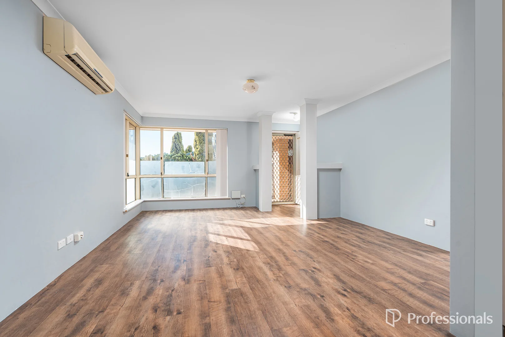 Additional image 2 of 2/4 McDermott Avenue, Wandina WA 6530