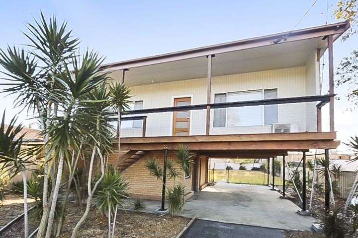 2 bedrooms House in 53 Kerry Crescent BERKELEY VALE NSW, 2261