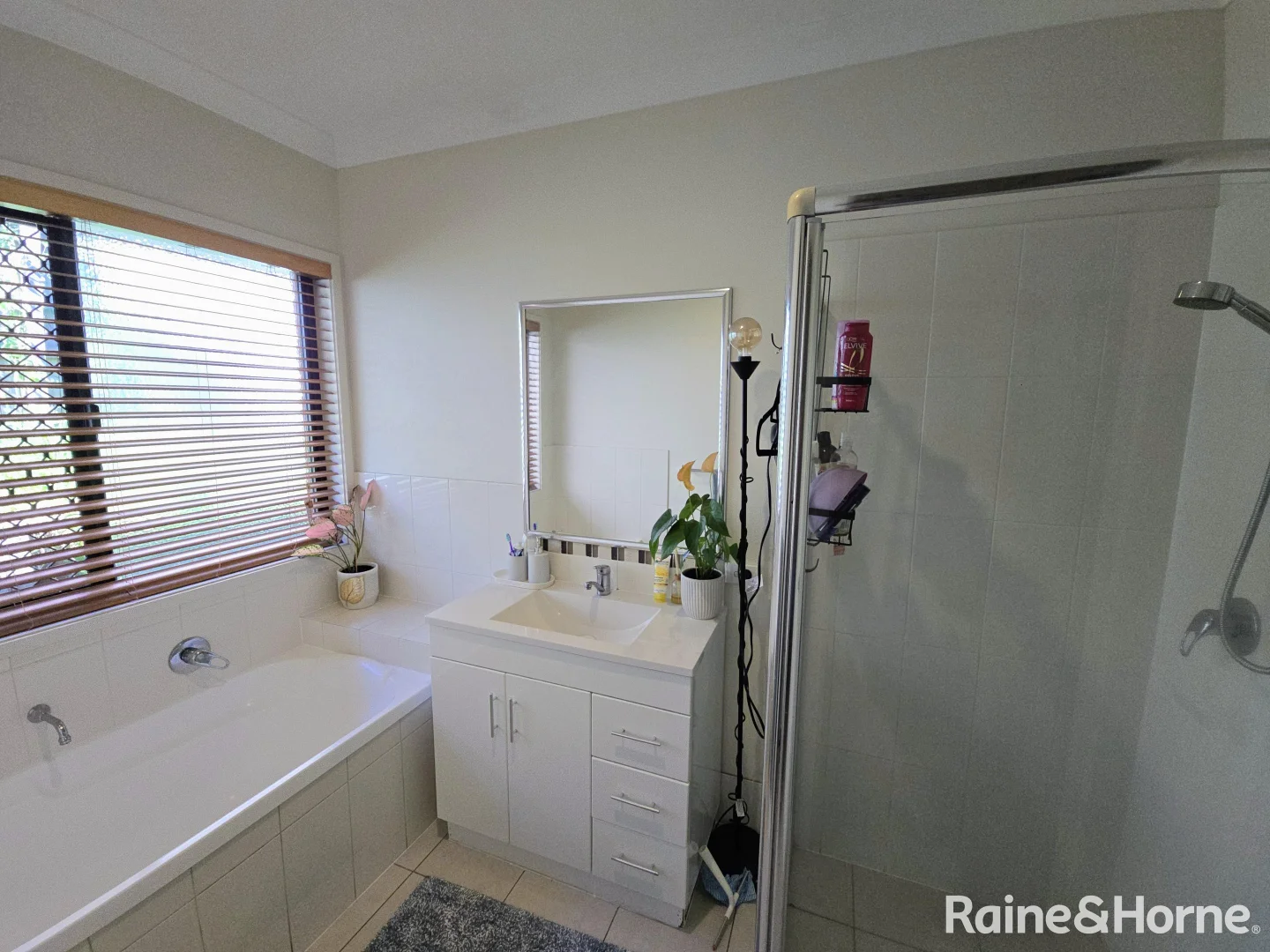 Additional image 10 of 39 Woodlands Boulevard, Waterford QLD 4133