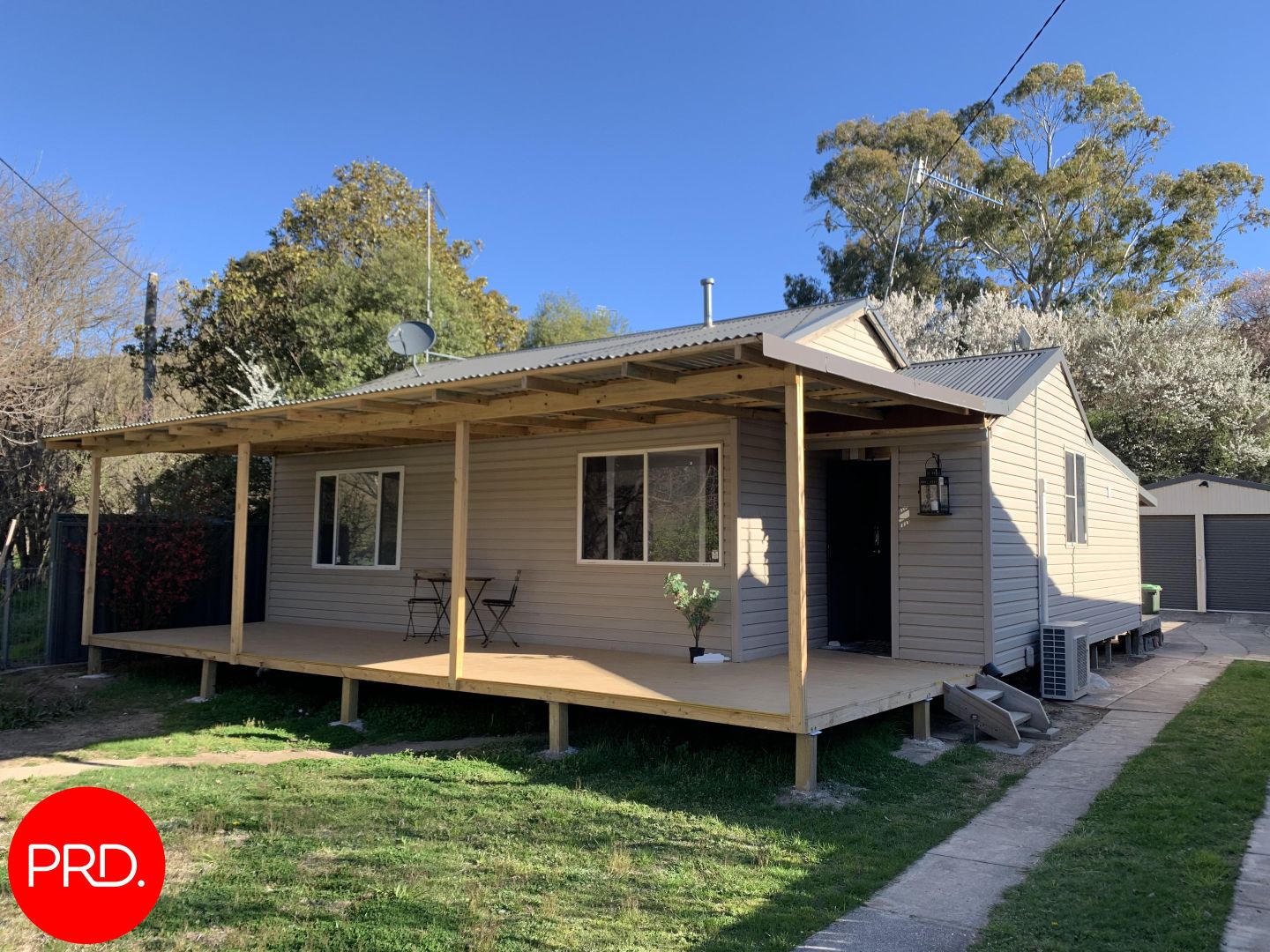 34 Kurrajong Street, Captains Flat Property History & Address