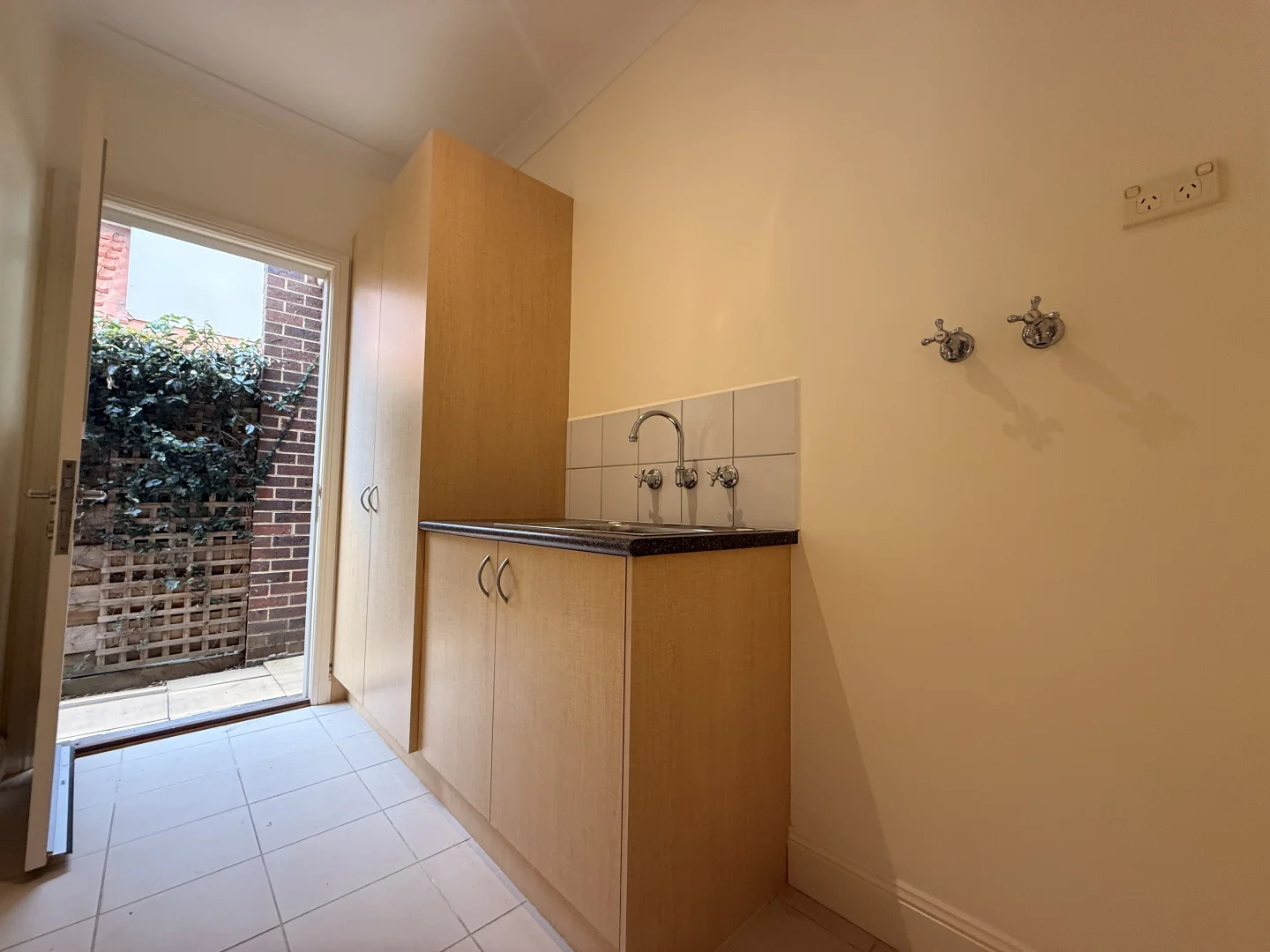 Additional image 13 of 6/5 Welfare Parade, Ashburton VIC 3147