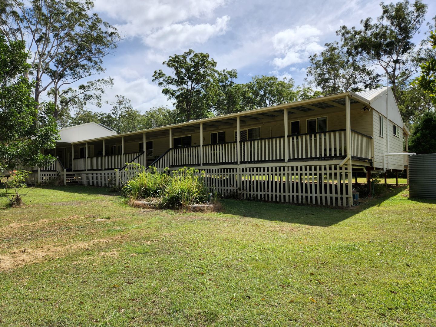 160 GILLILAND CRES.,, Blackbutt QLD 4314, Image 1