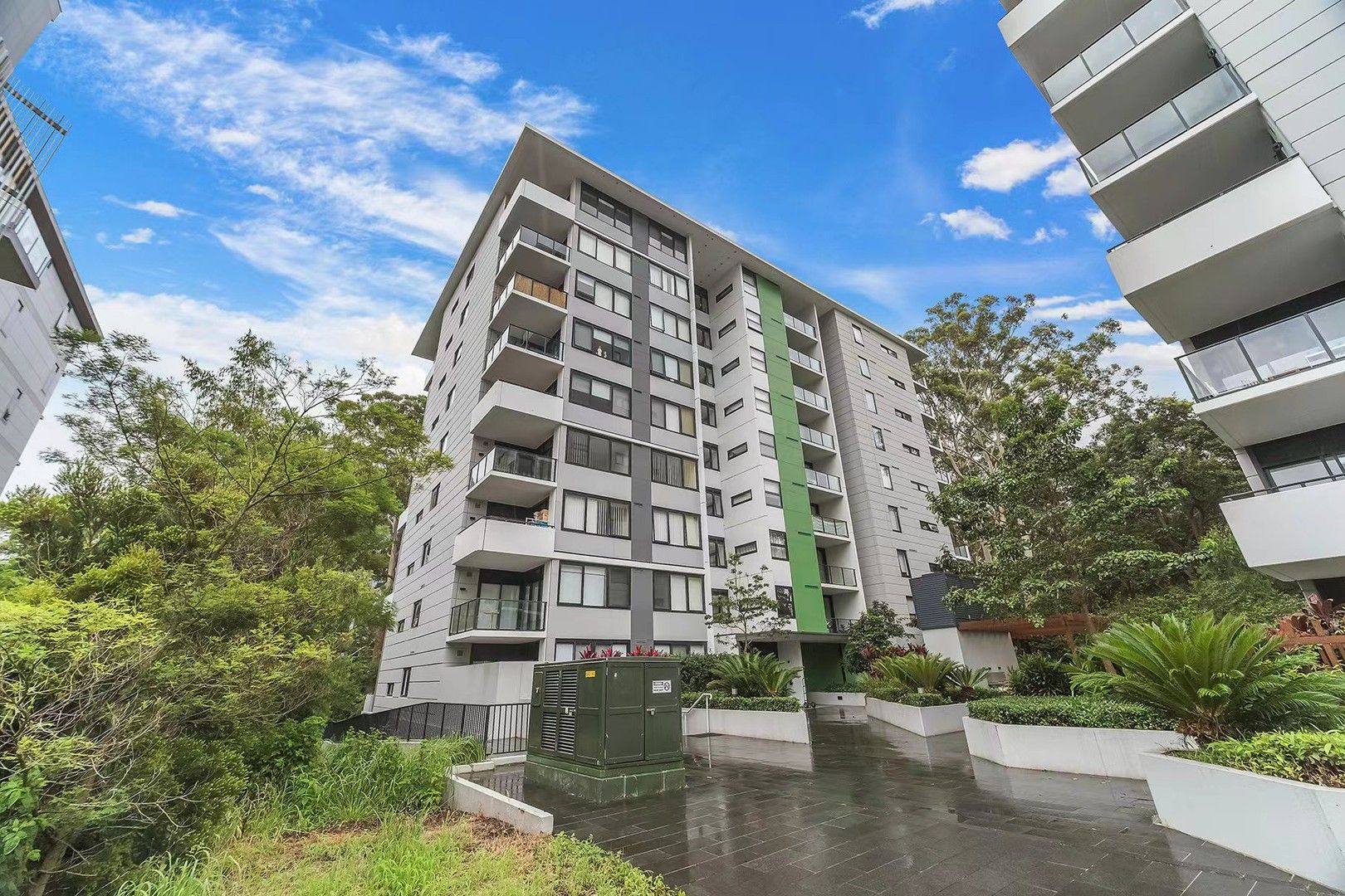 1 bedrooms Apartment / Unit / Flat in 106/8 Saunders Close MACQUARIE PARK NSW, 2113