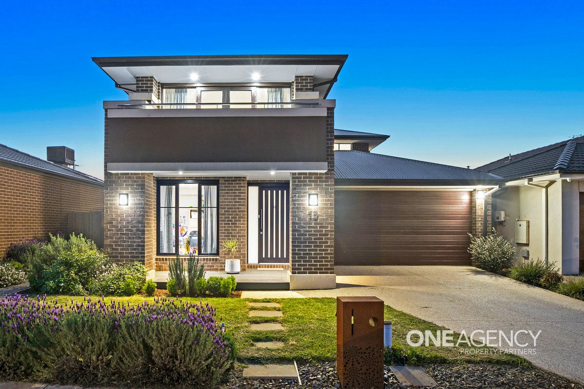 15 Signal Circuit, Aintree VIC 3336 Domain