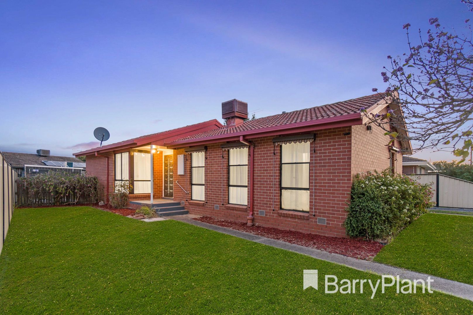 11 Kardinia Drive, Albanvale VIC 3021, Image 1