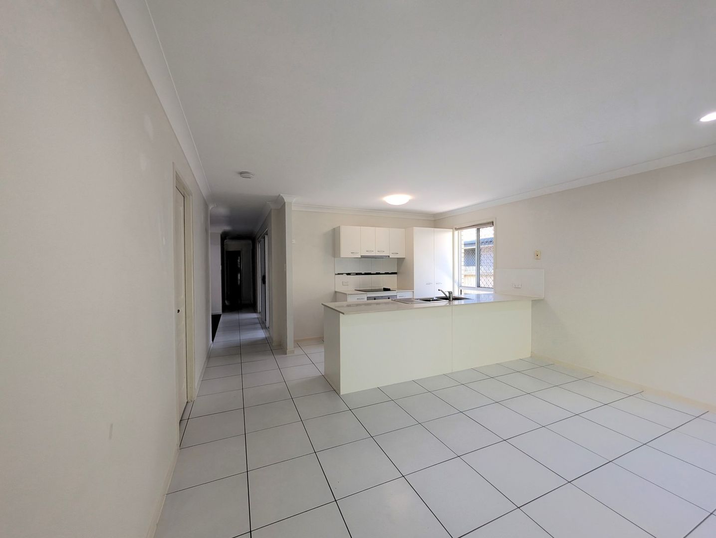 33 Bellagio Street, Coomera QLD 4209, Image 2