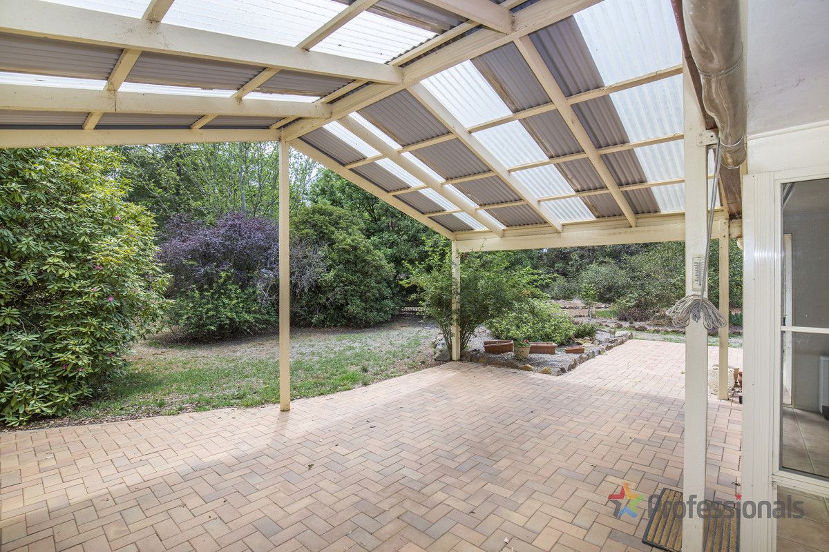 32 Wattle Drive, Armidale NSW 2350, Image 1