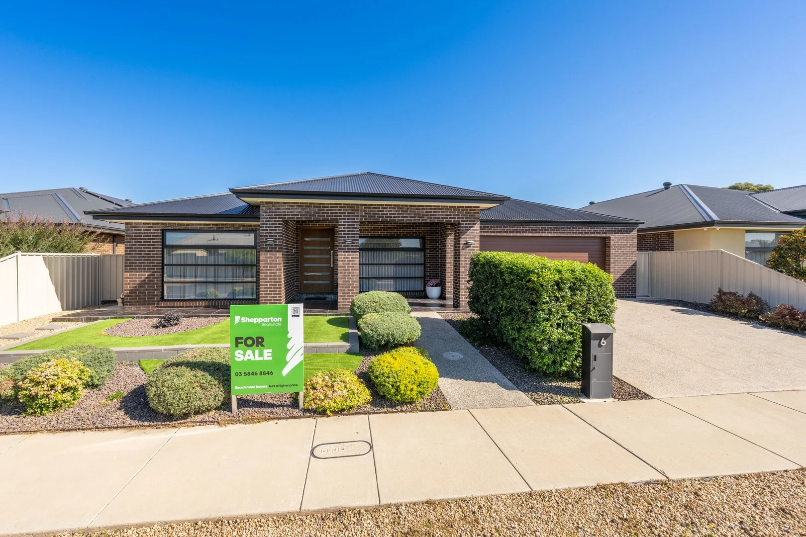 6 Broadwater Road, Kialla VIC 3631
