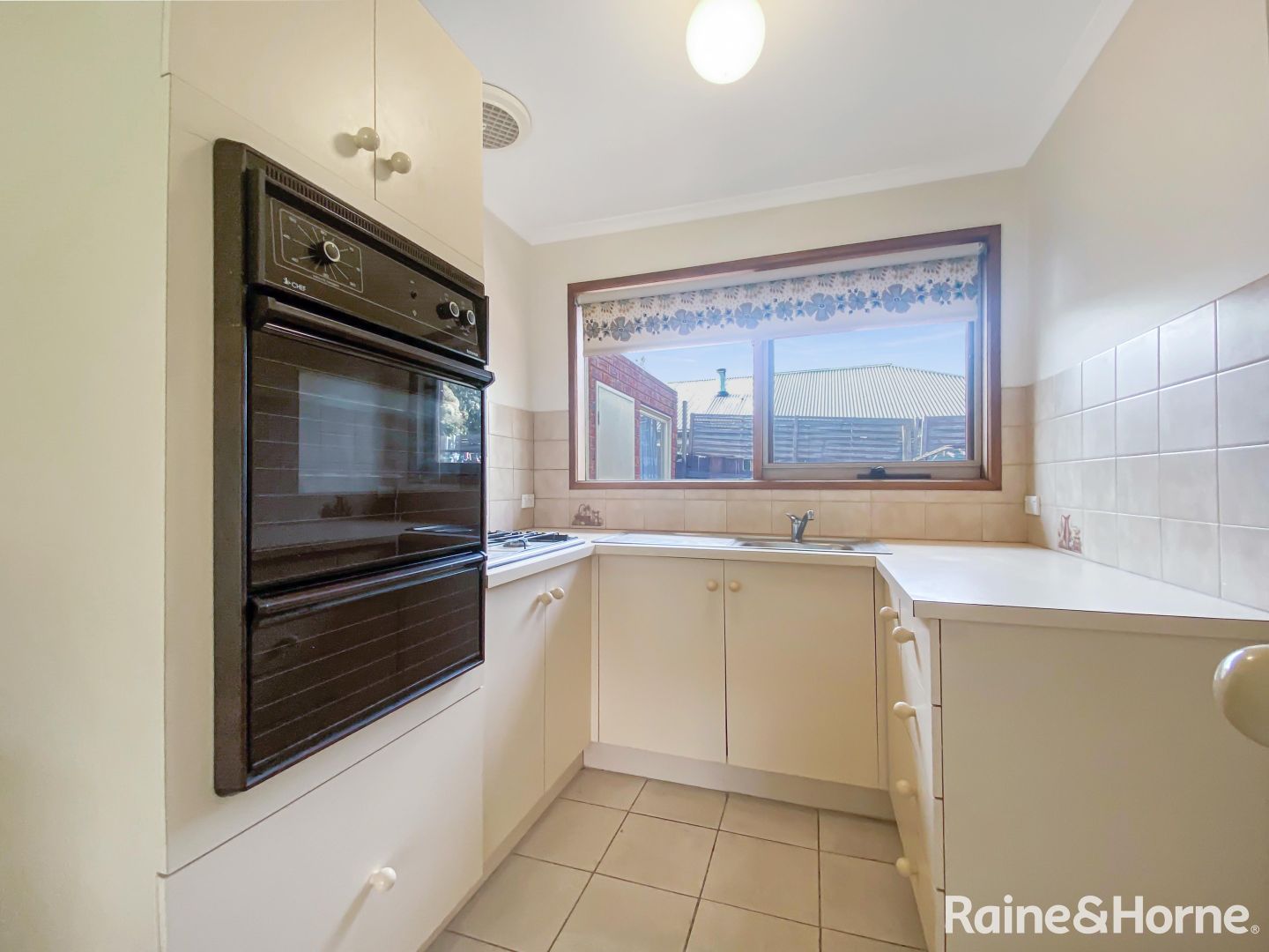 1/36 Ligar Street, Sunbury VIC 3429, Image 1