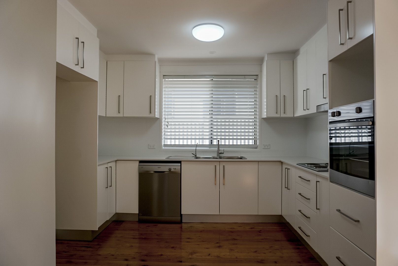 3 bedrooms House in 12 Ulandi Place WINSTON HILLS NSW, 2153