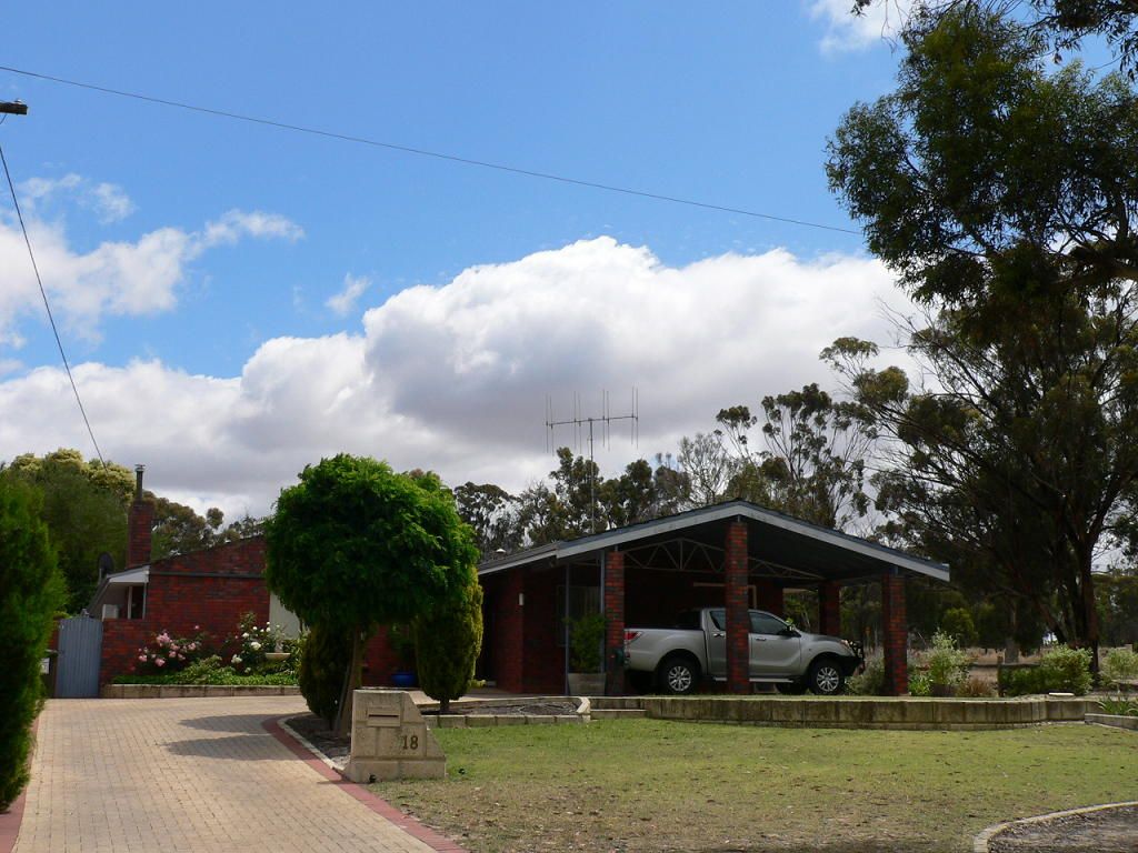 18 Burbidge Way, Katanning WA 6317, Image 0