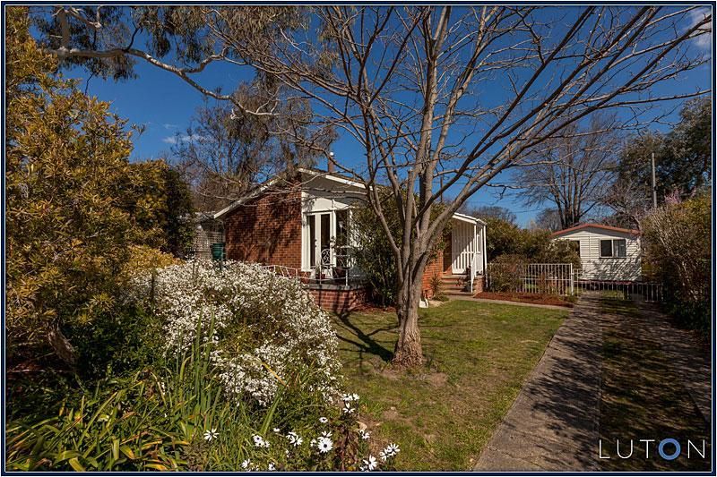 5 Hannan Crescent, AINSLIE ACT 2602, Image 1