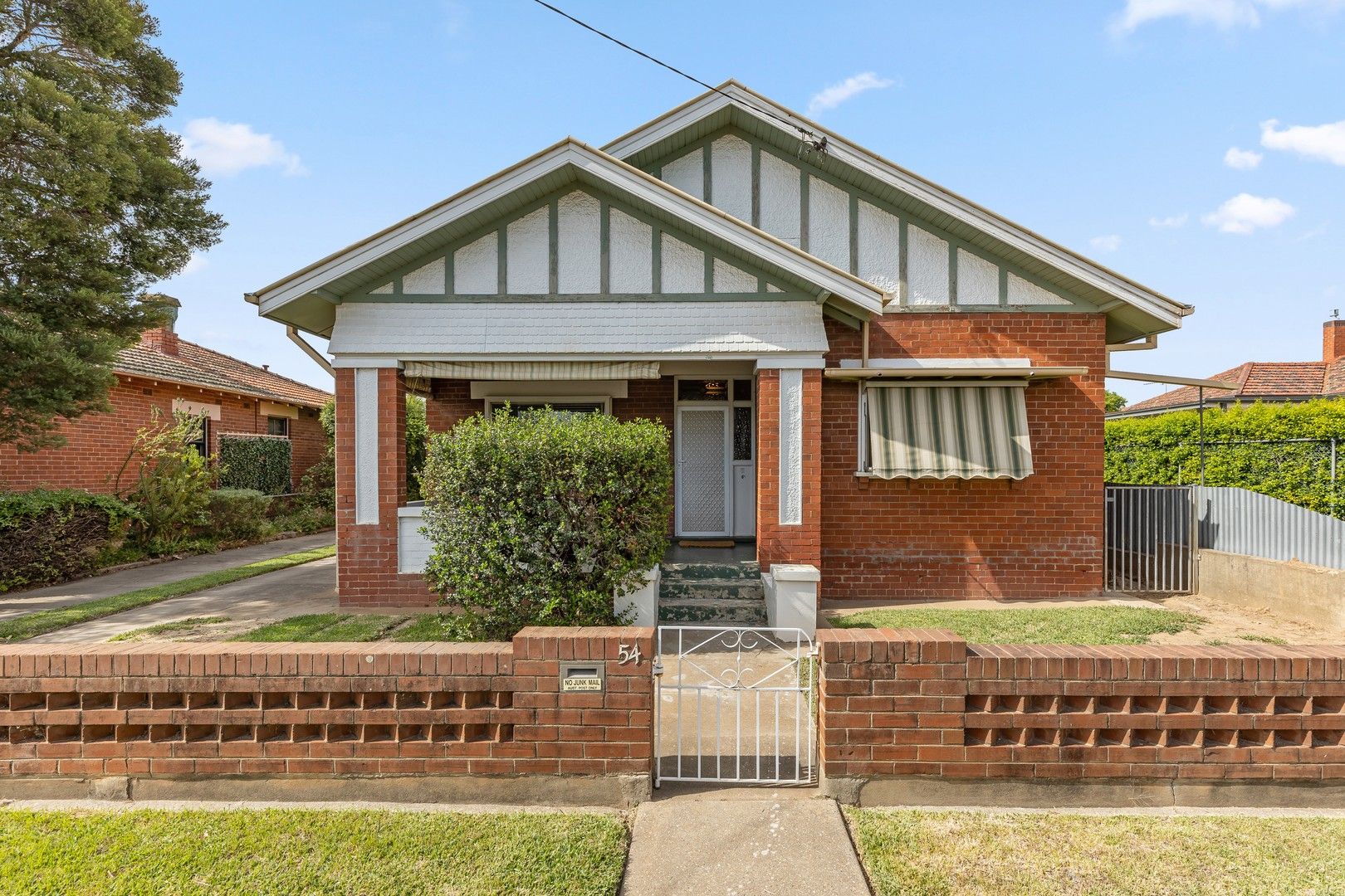 54 Brookong Avenue, Wagga Wagga NSW 2650, Image 0