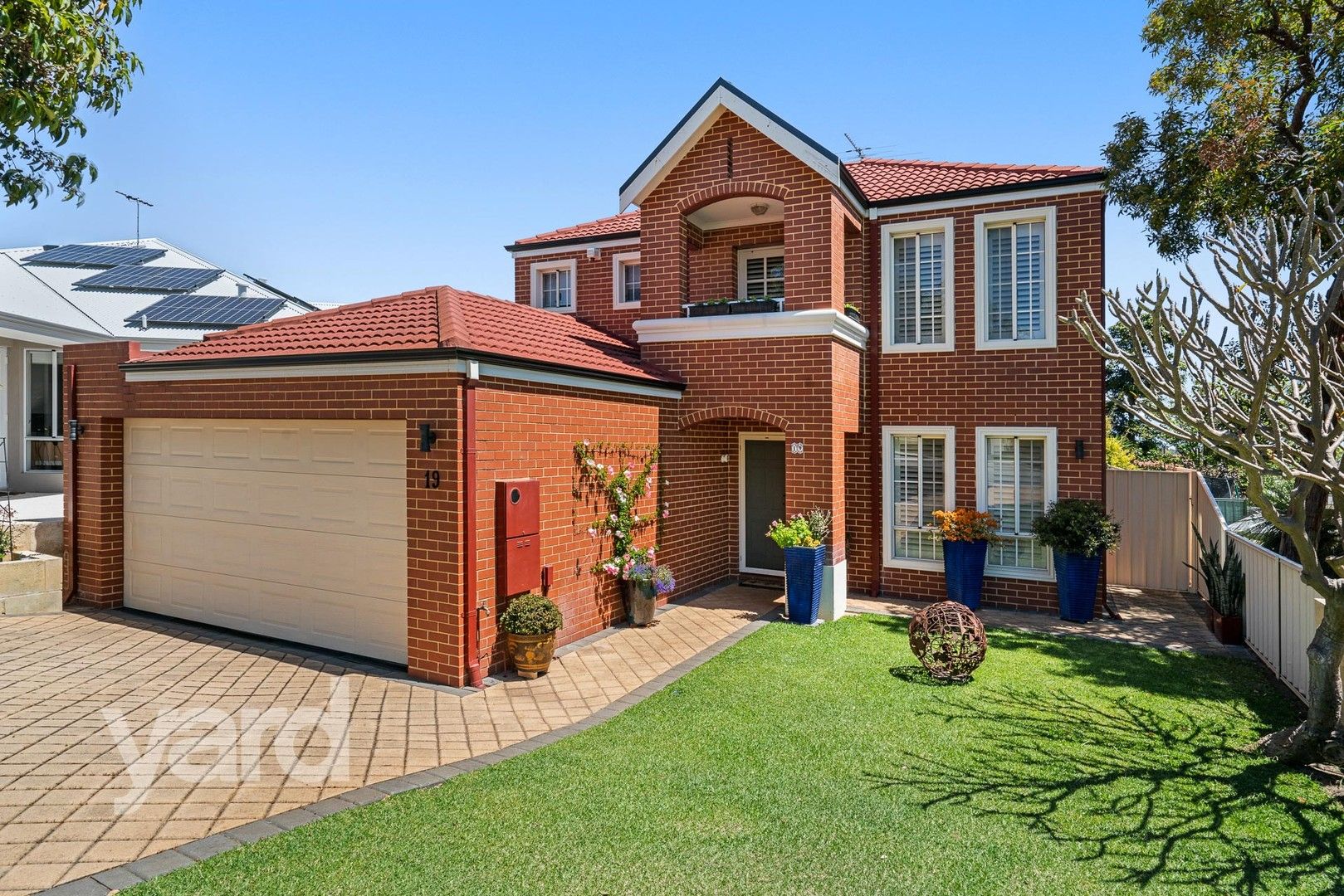 19 Hornsby Street, Melville WA 6156, Image 0