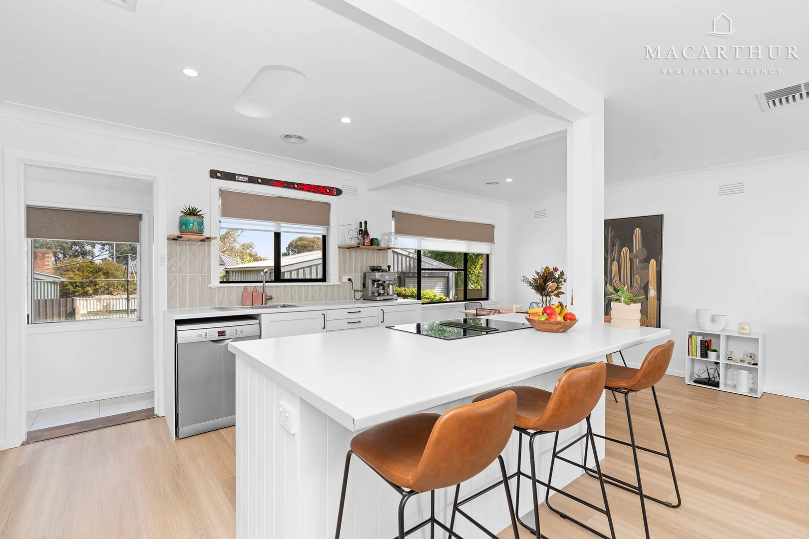 Additional image 3 of 38 Manoora Avenue, Mount Austin NSW 2650