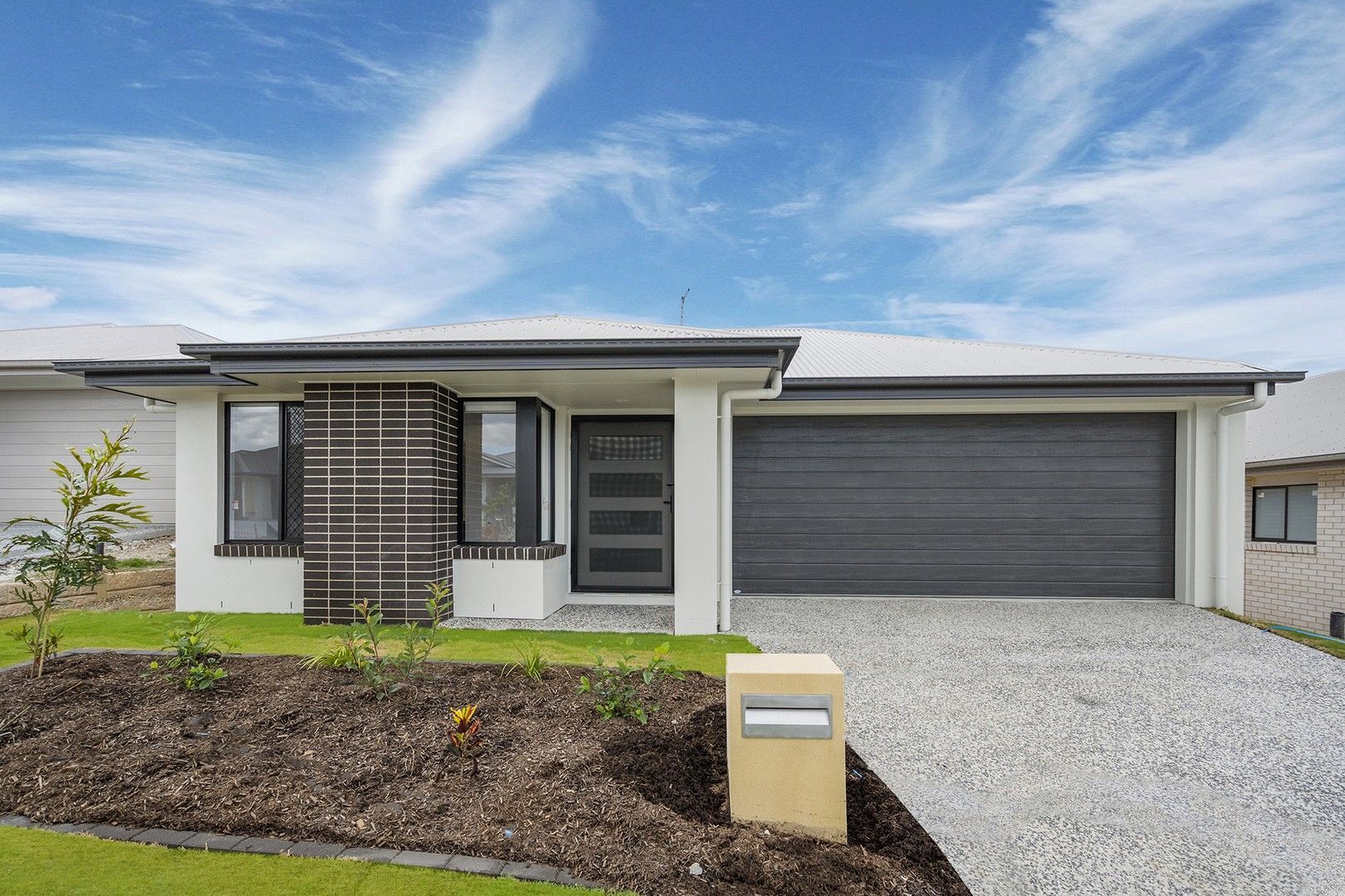 4 bedrooms House in 24 Rosemary Street GREENBANK QLD, 4124