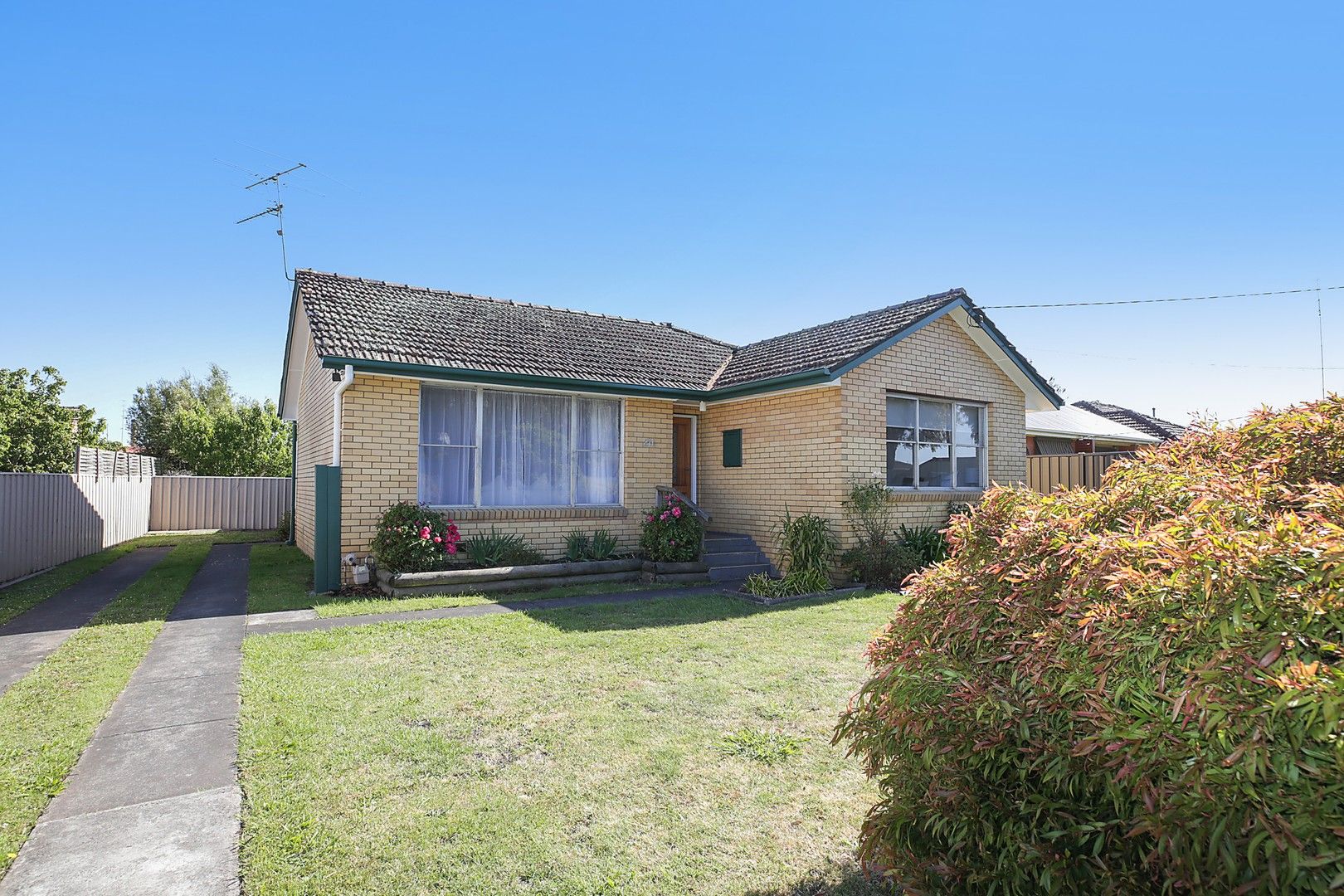 3 bedrooms House in 211 Hearn Street COLAC VIC, 3250