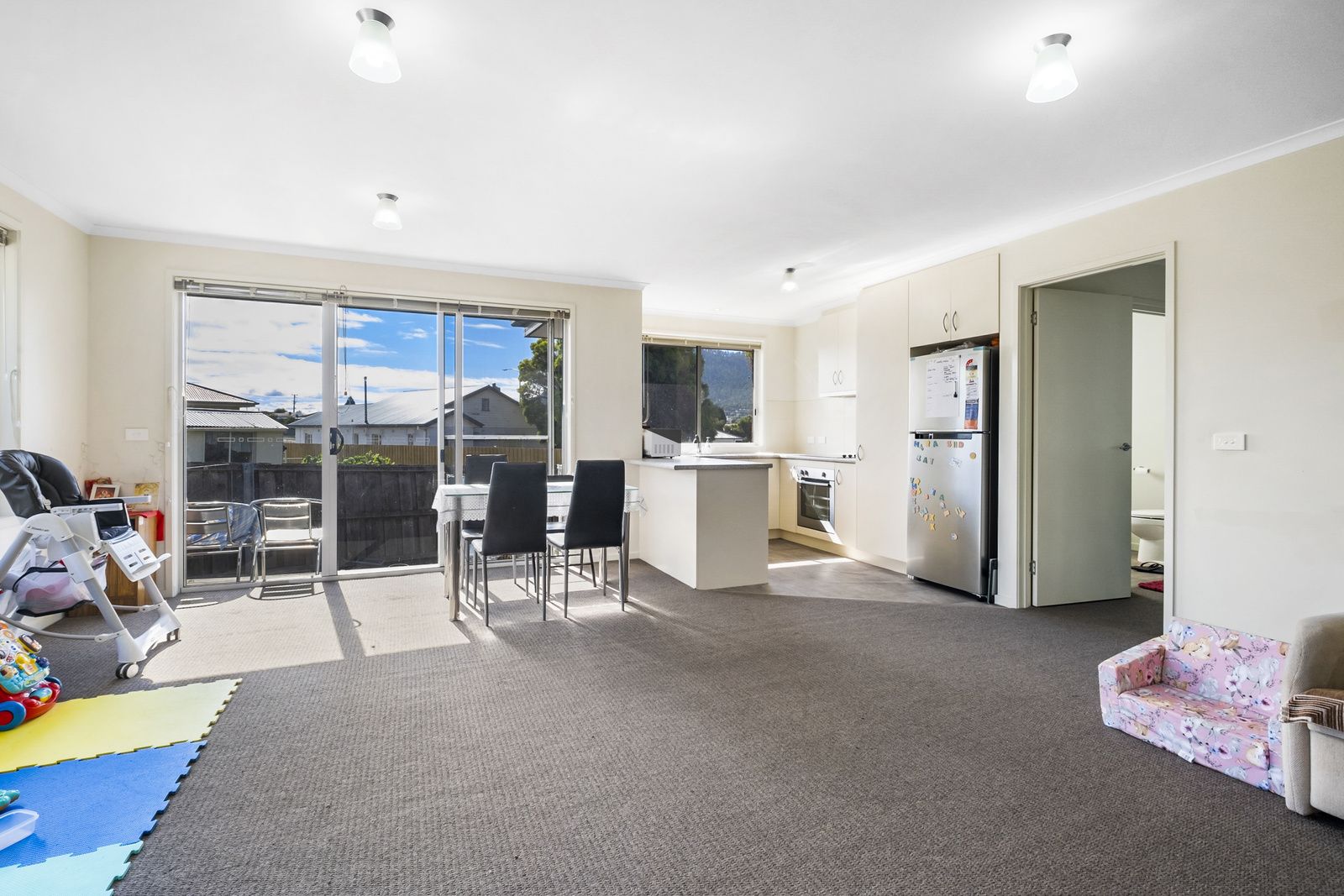 3/67 Edinburgh Crescent, Goodwood TAS 7010, Image 2