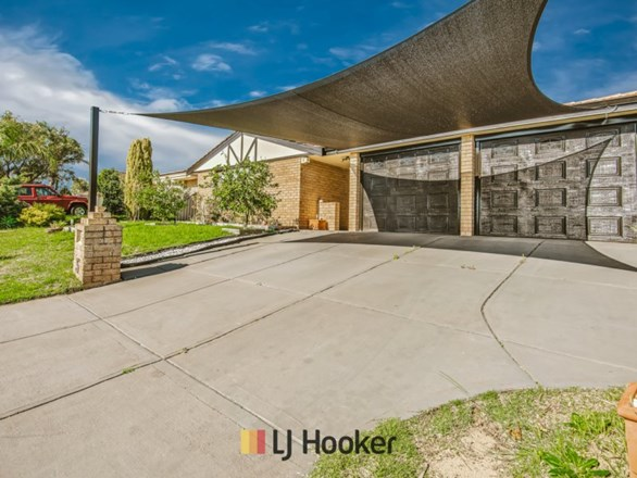 5 Staunton Grove, Mirrabooka WA 6061