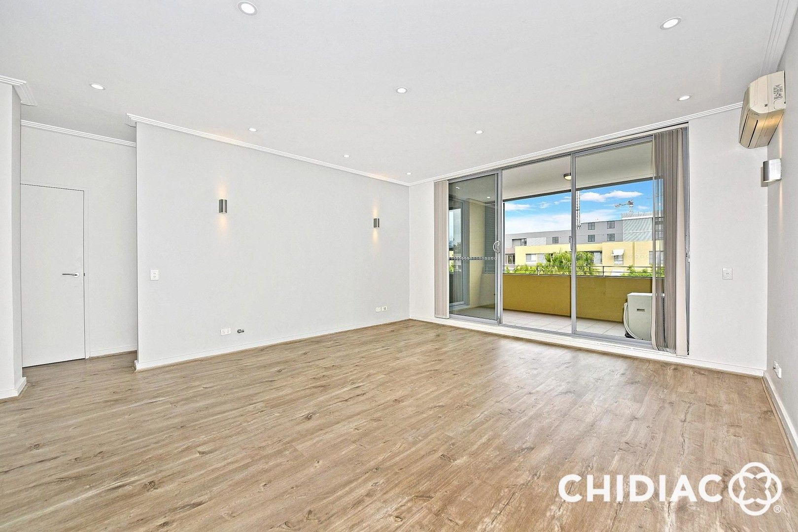 2 bedrooms Apartment / Unit / Flat in 307/4 The Piazza WENTWORTH POINT NSW, 2127