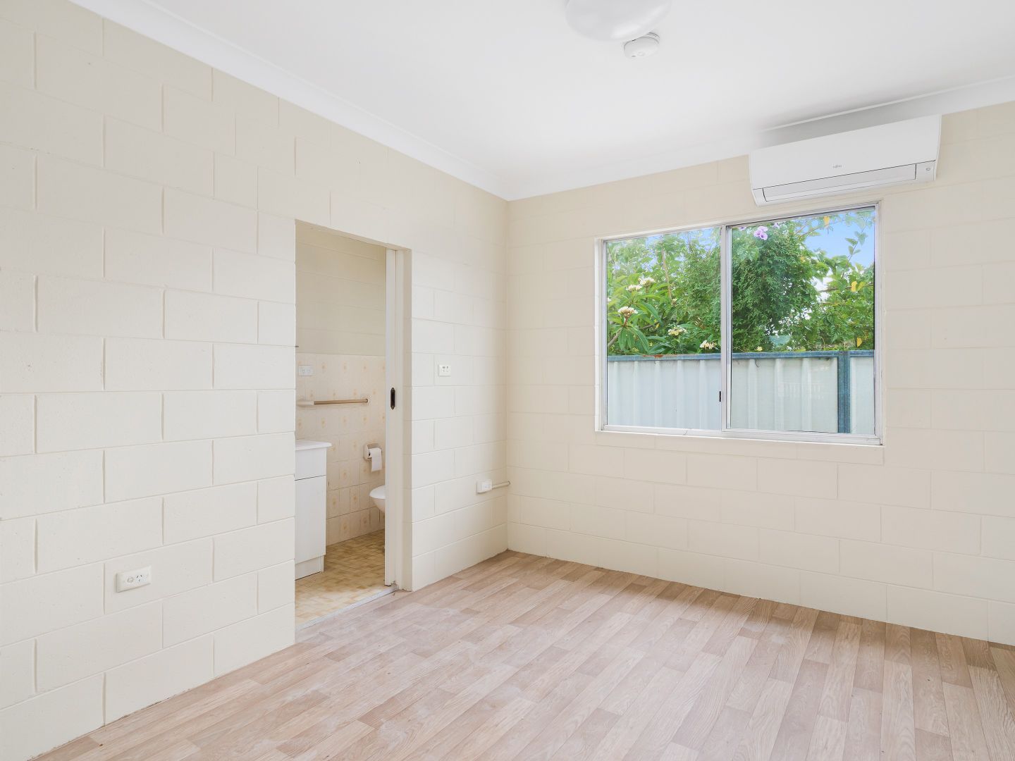 2/24a Bell Street, South Windsor NSW 2756, Image 2