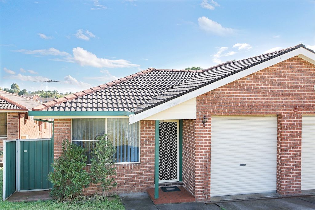 1/35 Frontignan Street, Eschol Park NSW 2558, Image 0