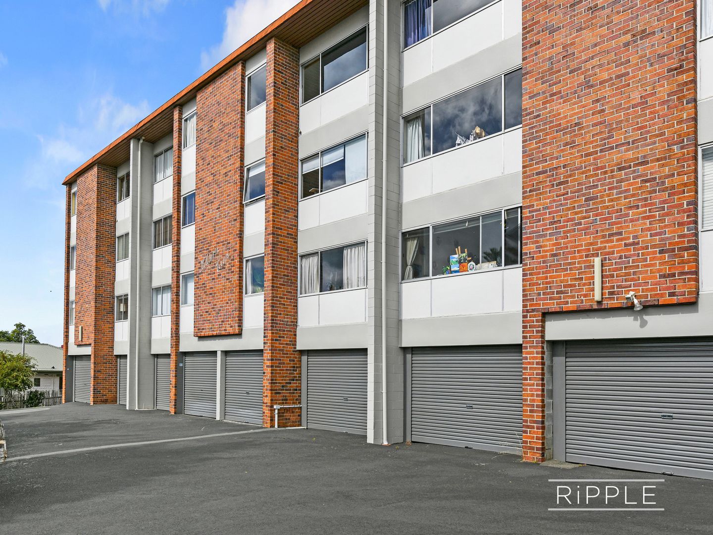 10/4 Hildern Street, New Town TAS 7008, Image 2