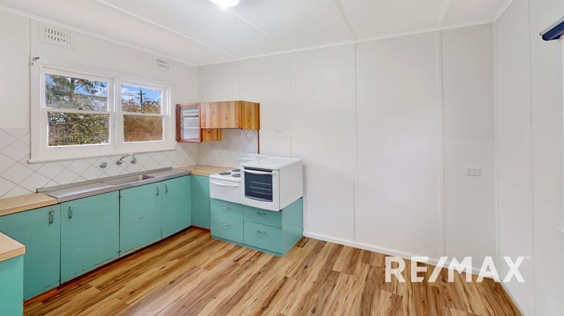 19 Elizabeth Street, Junee NSW 2663, Image 2