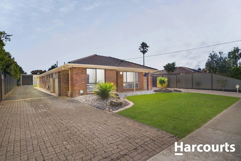 11 Evrah Drive, Hoppers Crossing VIC 3029