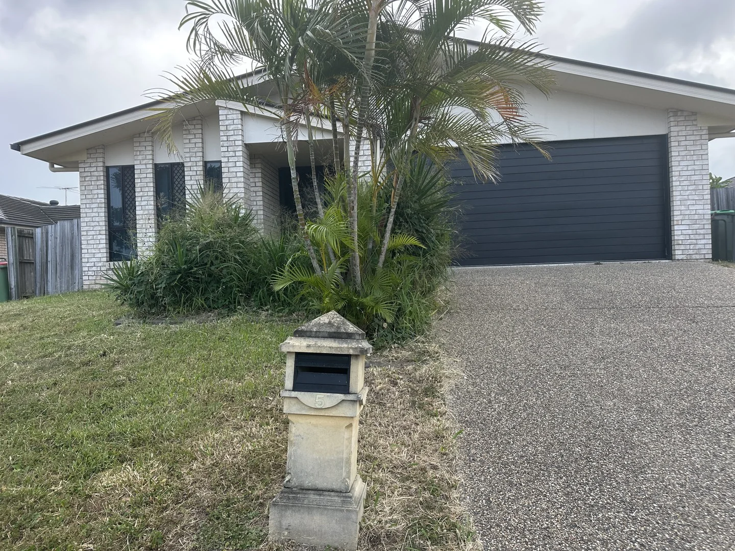 5 Patricia Place, Redbank Plains QLD 4301