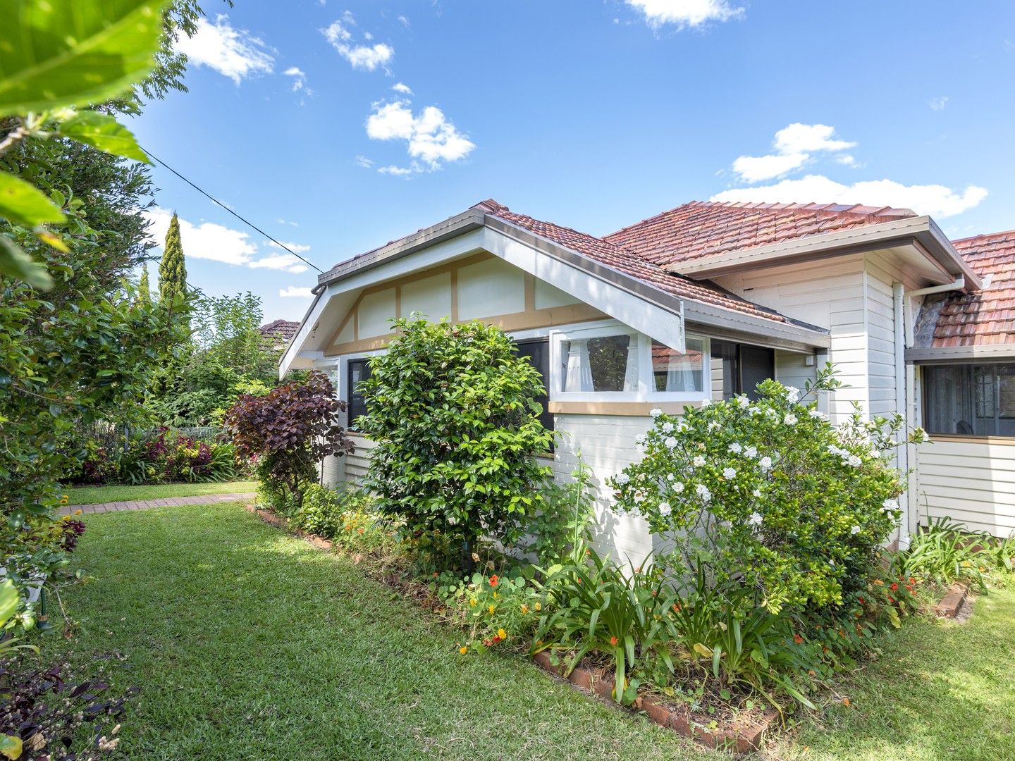 8 Parade Street, Girards Hill NSW 2480, Image 0