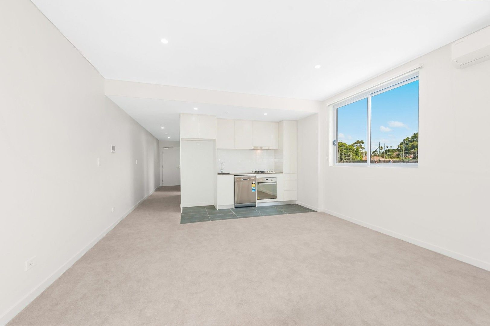 1 bedrooms Apartment / Unit / Flat in G.01/20 Dressler Court MERRYLANDS NSW, 2160