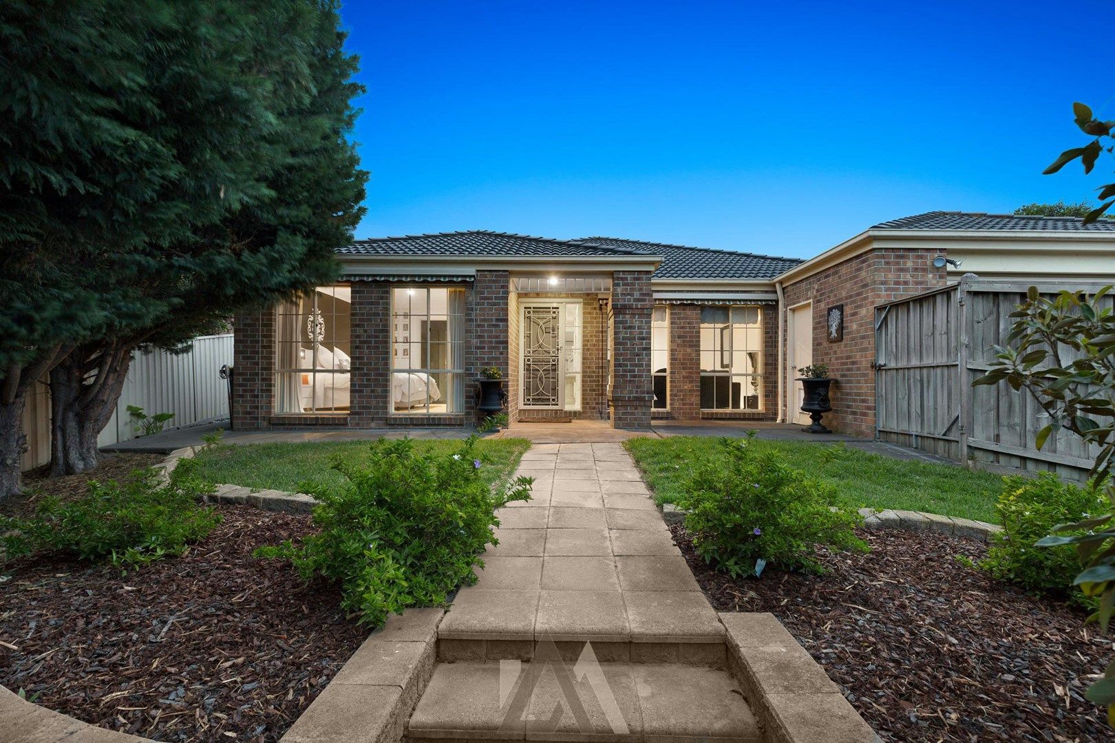 33 Julie Court, Langwarrin VIC 3910, Image 0