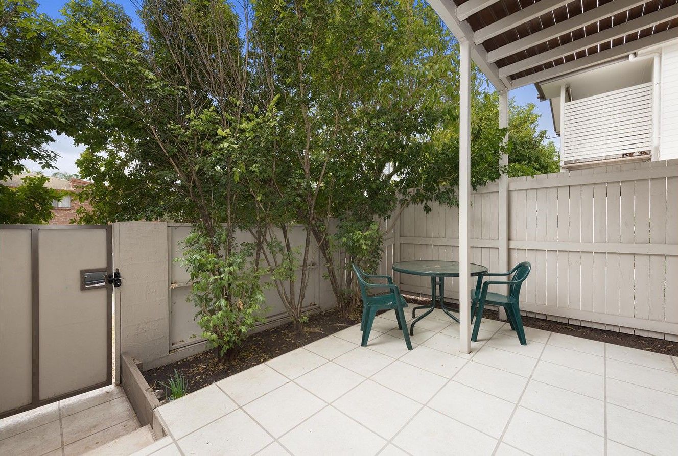 2/572 Sherwood Road, Sherwood QLD 4075, Image 1