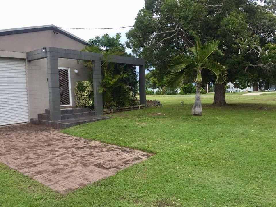 42 Baxter Avenue, 'Brisk Bay', Bowen QLD 4805, Image 2